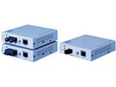 Cables To Go Cables To Go 100BASE-TX/100BASE-FX ST MEDIA CONVERTER (Cables to Go: 26645)