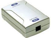 CABLES UNLIMITED CABLES UNLIMITED Cables To Go digital audio adapter - Digital audio adapter - TOS Link (F) - RCA (Cables to Go: 40018)